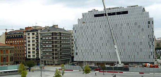 Centro Comercial para El Corte Inglés S.A. en Pamplona, España